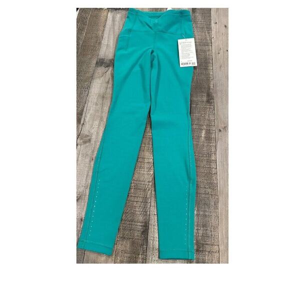 Lululemon Swift Speed 28" High-Rise Tight w Pockets | Size 2 - Picture 9 of 13